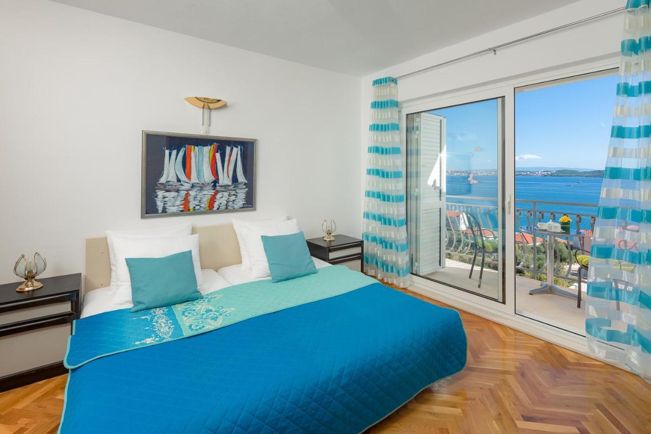 Residence Villa Irena Apartments Трогир Екстериор снимка