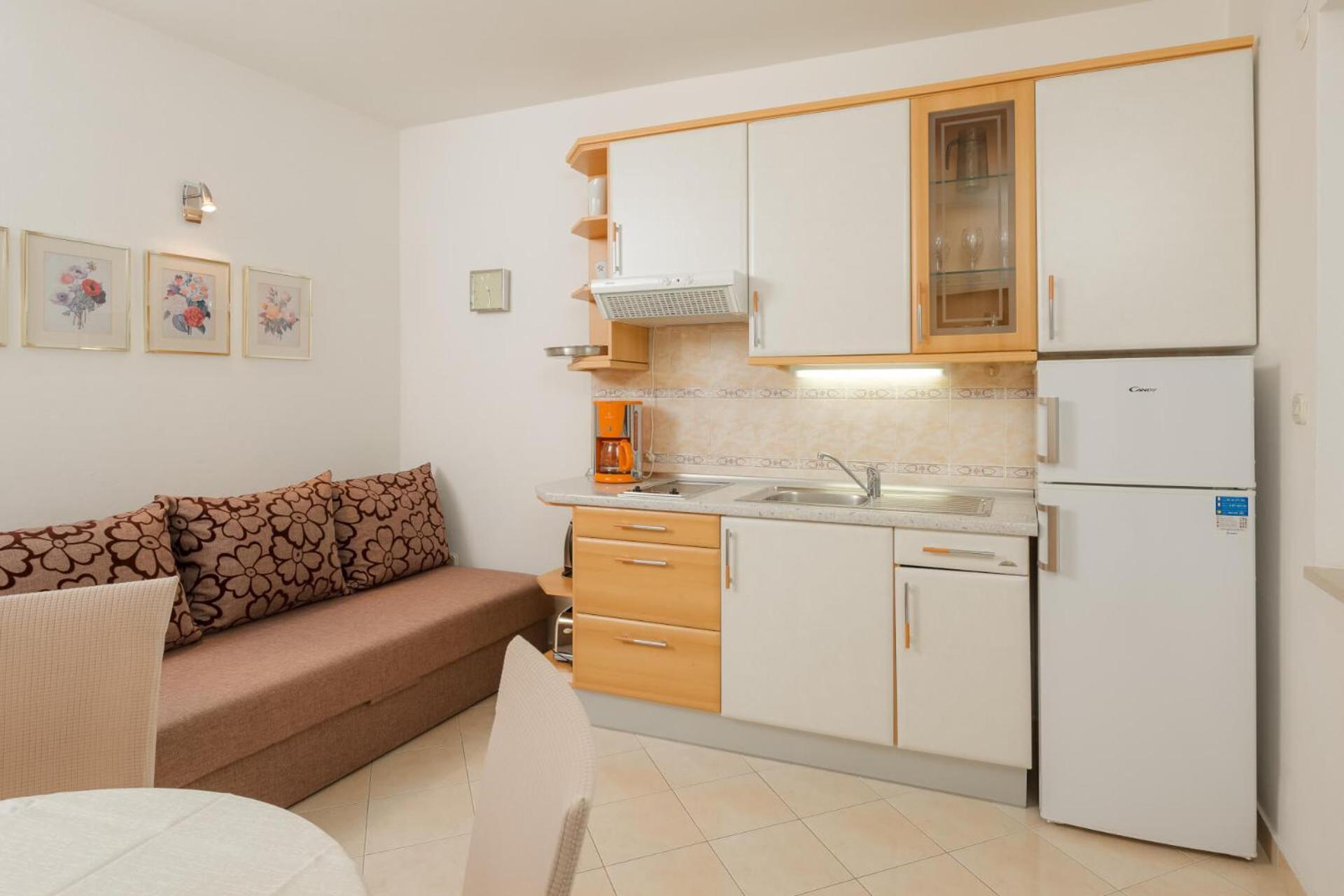 Residence Villa Irena Apartments Трогир Екстериор снимка