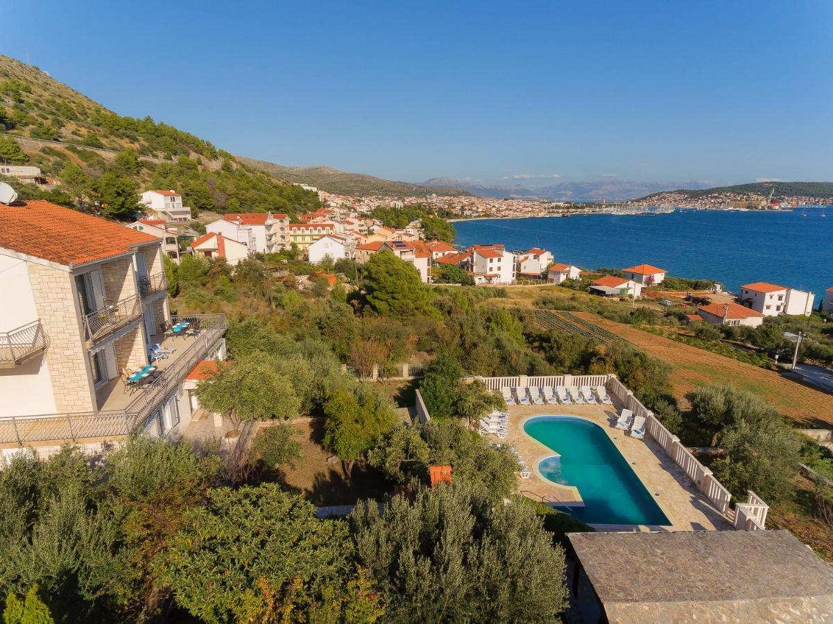 Residence Villa Irena Apartments Трогир Екстериор снимка